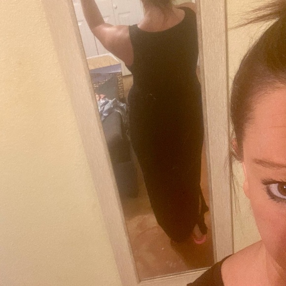 NEW LISTING‼️OLD NAVY Maxi Dress - Picture 11 of 16